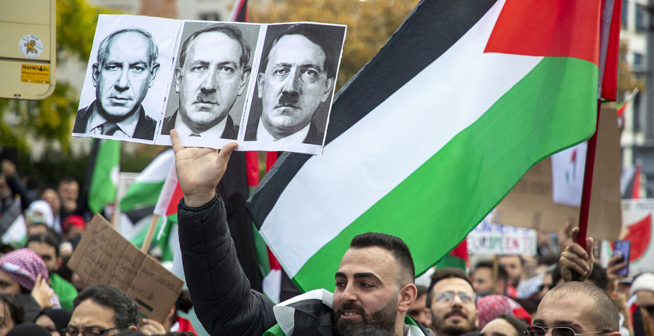 Palästina-Netanjahu-Hitler - © Foto: APA / AFP / Belga / Nicolas Maeterlinck