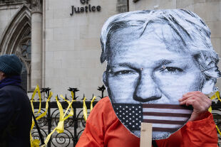 Julian Assange - © Foto: Getty Images / Guy Smallman