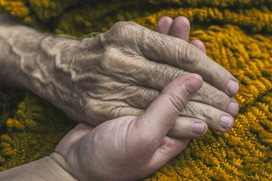 Palliativmedizin, Sterben, Tod, Abschied, Alter - © iStock/LPETTET (Bildbearbeitung: Rainer Messerklinger)