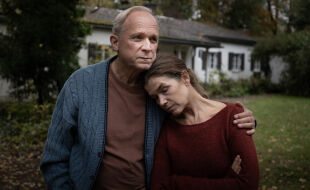 "Dann passiert das Leben" mit Anke Engelke und Ulrich Tukur - © Luna Filmverleih GmbH