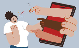 Hass im Netz gegen Frauen - Illustration einer Frau, die ängstlich vor einem überdimensionalen Handy zurückschreckt. Aus dem Hände strecken sich drei Arme in ihre Richtung und zeigen mit dem Zeigefinger auf sie. Der Hintergrund im Handy ist rot. Die Frau trägt ein weißes T-Shirt und eine blaue Hose. - © Illustration: Adobe Stock / Valery (Bildbearbeitung: Rainer Messerklinger)
