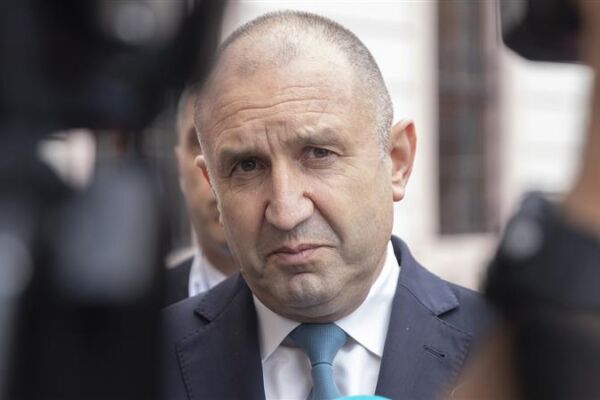 Rumen Radew - Ehemaliger bulgarischer Luftwaffenchef und Staatspräsident und künftiger Premierminister mit dem Auftrag Korruptionsbekämpfung. - © APA / Alex Halada