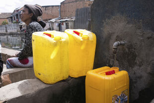 Mangelnde Ressource - © Foto: Rijasolo / AFP