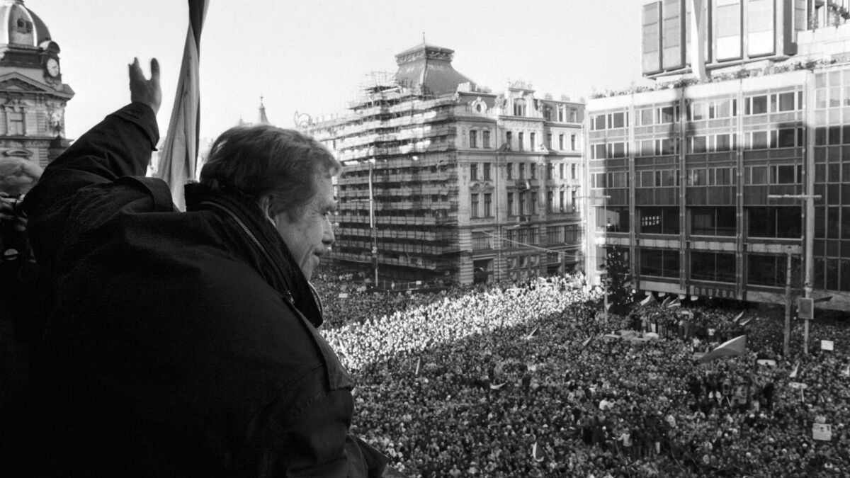 Václav Havel, Dissident: Macht des Wortes