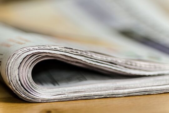 Zeitung - © Bild von Andrys Stienstra auf Pixabay