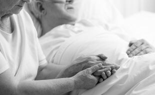 Assistierter Suizid  - ©  Foto: iStock/KatarzynaBialasiewicz (Bildbearbeitung: Rainer Messerklinger)