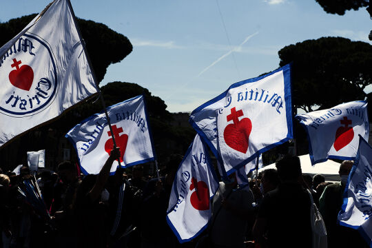 march for life, rome 2021  - © picturedesk.com / PA / Alessia Giuliani  -  Fahnen geistlichen  Gemeinschaft  „Miliz Jesu Christi“ beim „Marsch für das Leben“, Rom, 22. Mai 2021.