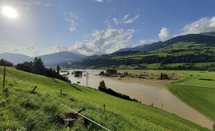 Jahrhunderhochwasser im Oberpinzgau - Nach den Hochwassern im Salzachtal im Gefolge des Klimawandels fordern die Bürgermeister der Region Schutzbauten in den zum Nationalpark gehörenden Tauerntälern. - © Wolfgang Machreich