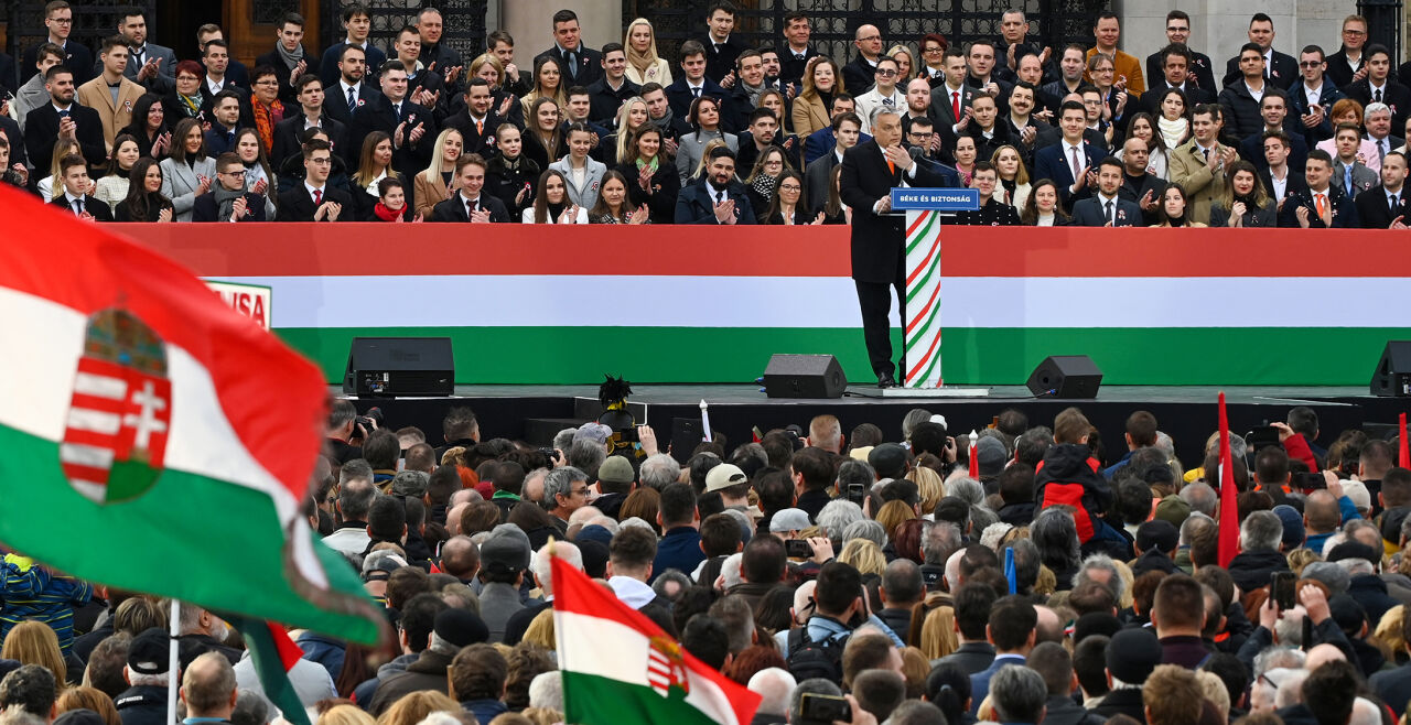 Orban Ungarn Wahlkampf - ©  Foto: APA / AFP / Attila Kisbenedek