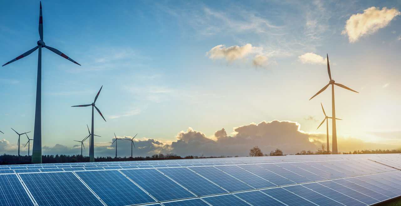 Erneuerbare Energien Speichertechnologien - © Foto: iStock / Marcus Millo