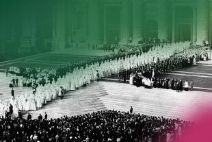 Vatikanum - Einzug der Bischöfe – der „Konzilsväter“ – in den Petersdom zur Abschlussliturgie der ersten Session des Konzils 1962. - © Foto: APA/AFP (Collage: Rainer Messerklinger)