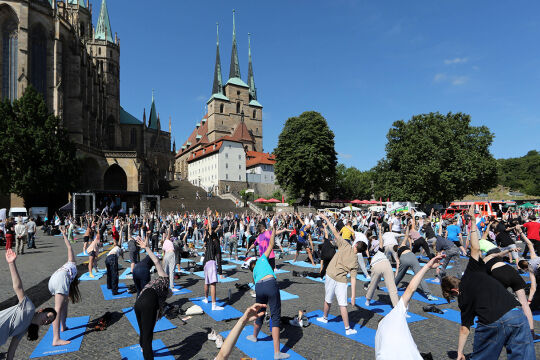 Welt-Yoga-Tag - © Foto: Imago / Karina Hessland